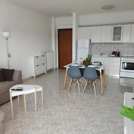 Sea Breeze II Apartment Peraia  Exterior photo